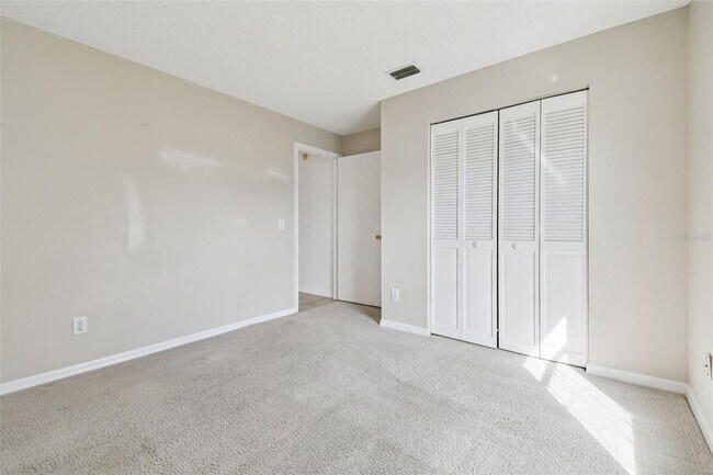 Building Photo - 10039 Cedar Dune Dr