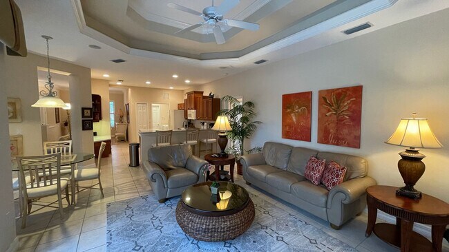 Building Photo - Furnished Annual Rental