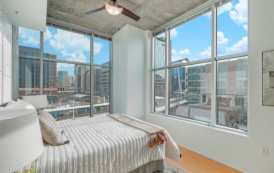 Building Photo - 1700 Bassett St