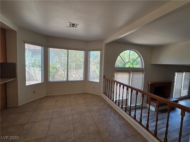 Building Photo - 8204 Tivoli Cove Dr