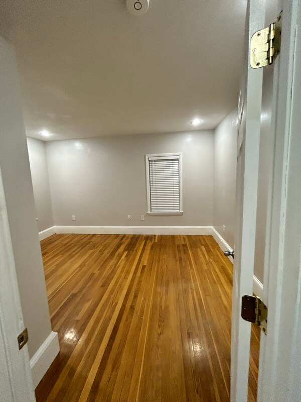 Building Photo - 23 Holmfield Ave