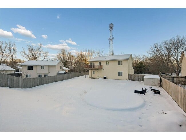 Building Photo - 3824 Tower Pond Dr