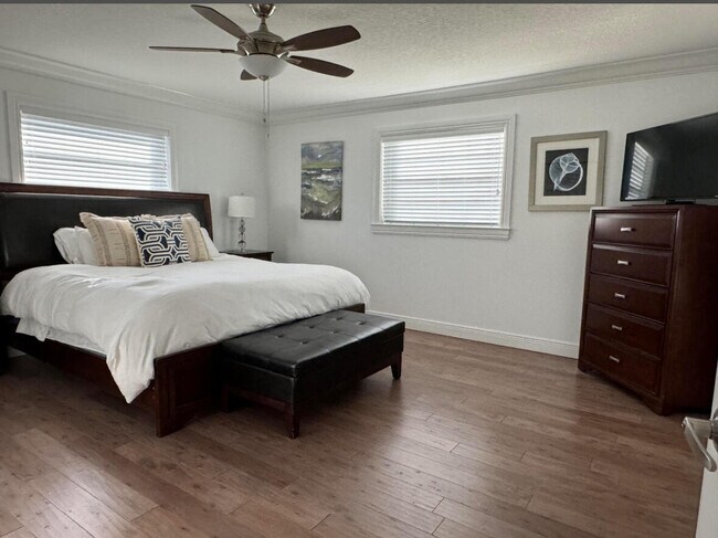 Building Photo - 954 Marlin Cir