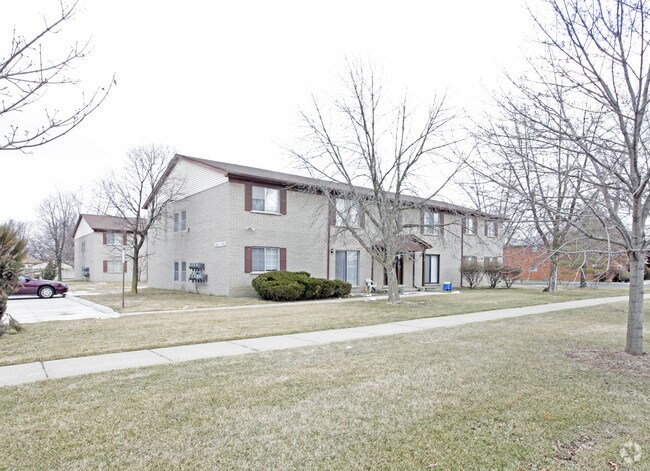 Primary Photo - Harbor House Apartments