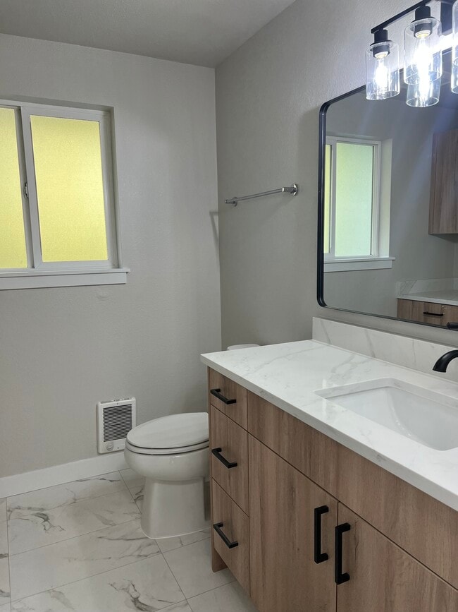 Building Photo - 12003-12013 13th St NE