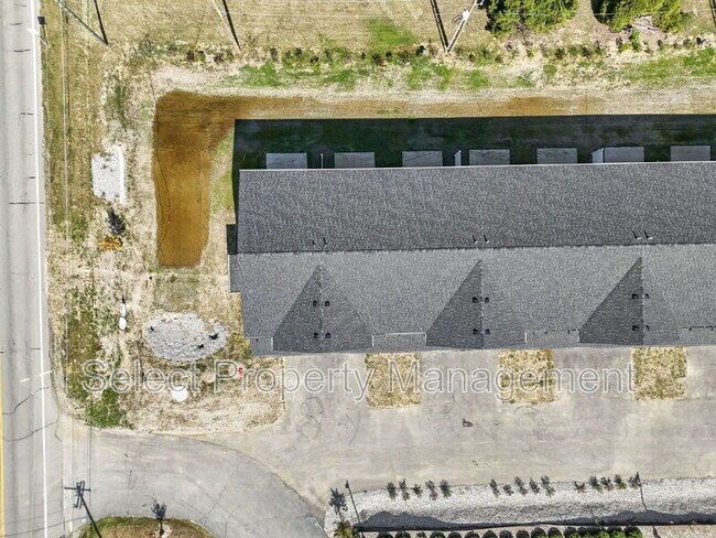 Building Photo - 7101 Homestead Rd