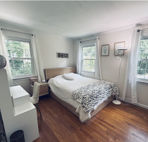 Building Photo - 43 Kent Hills Ln