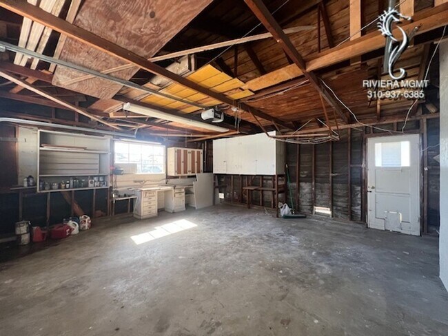 Building Photo - Torrance House 4 Bed 2 bath