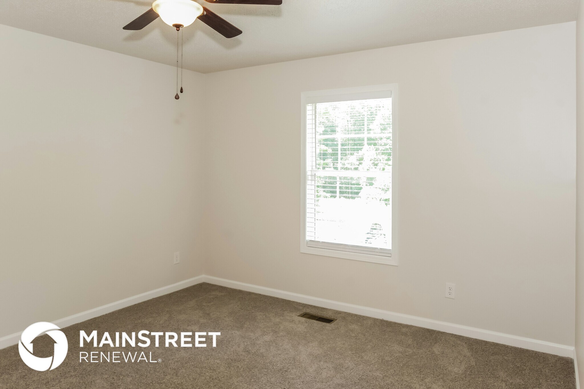 Building Photo - 417 Congress Dr