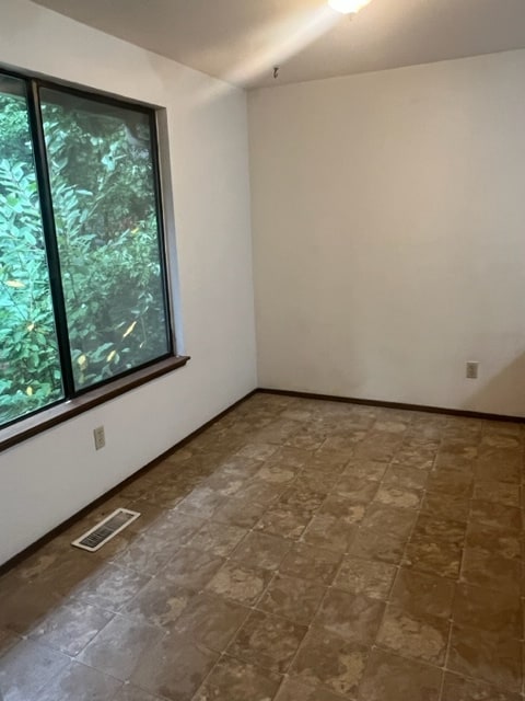 Building Photo - 4005 30th Ave Ct