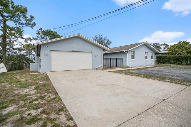 Building Photo - 1109 E Boyer St