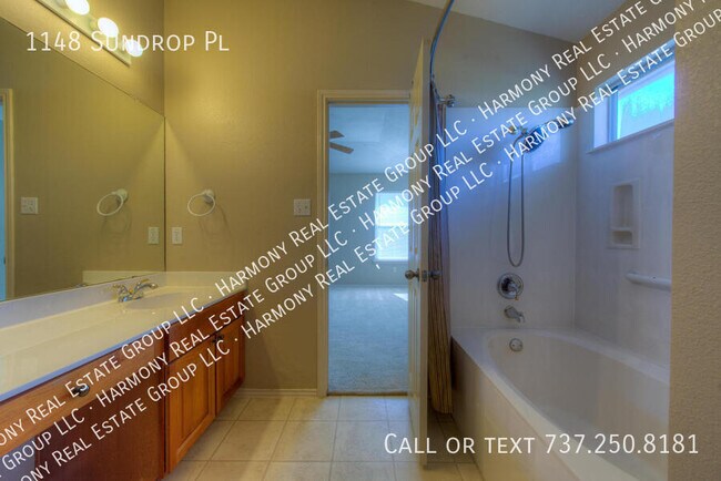 Building Photo - 1148 Sundrop Pl