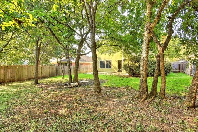 Building Photo - 7168 Ridge Oak Rd