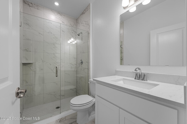 Building Photo - 6266 Moonrise Dr