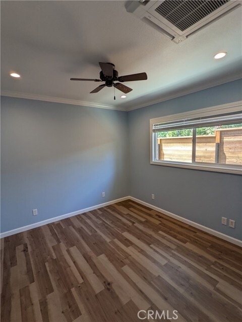 Building Photo - 2317 5th St