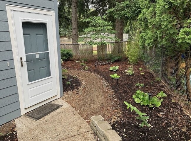 Building Photo - $1,850 - Two-Story, Two Bedrooms, One Bath Duplex, Close To Park, Ready To Lease