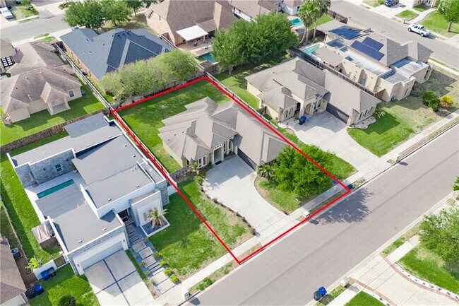 Building Photo - 37 N 45th St