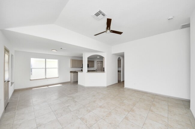 Building Photo - 6706 Hayman Dr