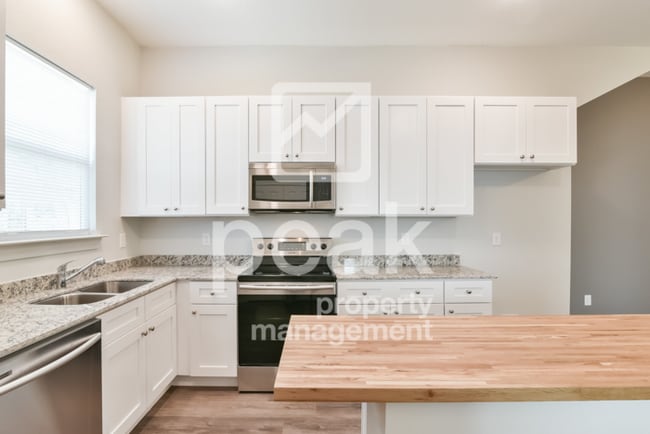 Building Photo - $1699! 3Bed/2Bath in Fort Worth! Get your ...