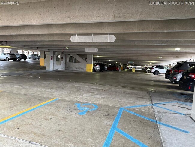 Building Photo - 3670 Woodward Ave