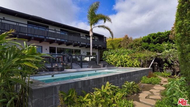 Building Photo - 31970 Pacific Coast Hwy