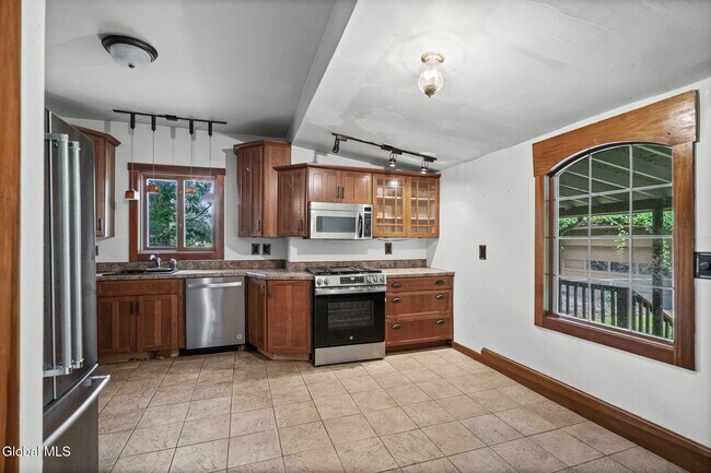 Building Photo - 2301 Campbell Ave