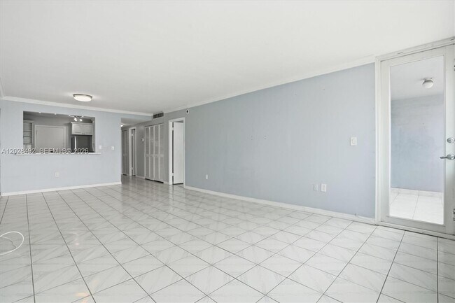 Building Photo - 8233 Harding Ave