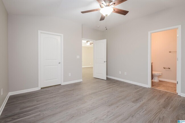 Building Photo - 155 Briar Ridge Ln