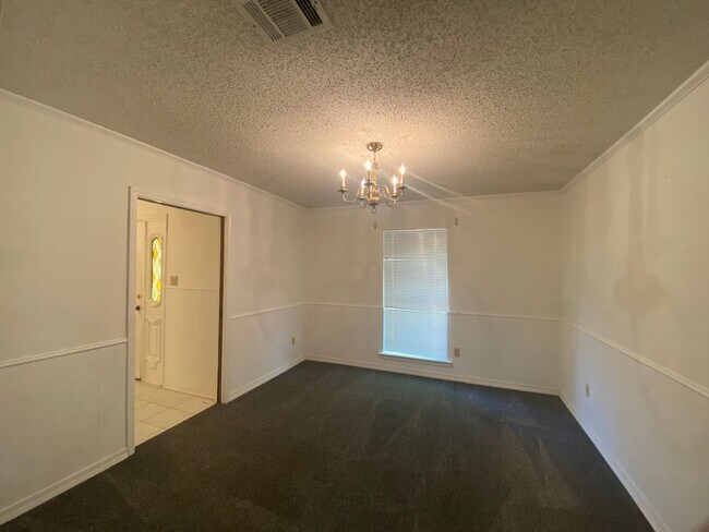 Building Photo - Brownlee Estates