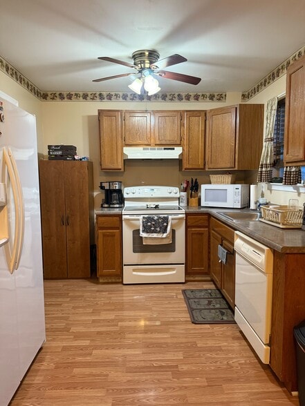 Building Photo - 116 Vincent Cir