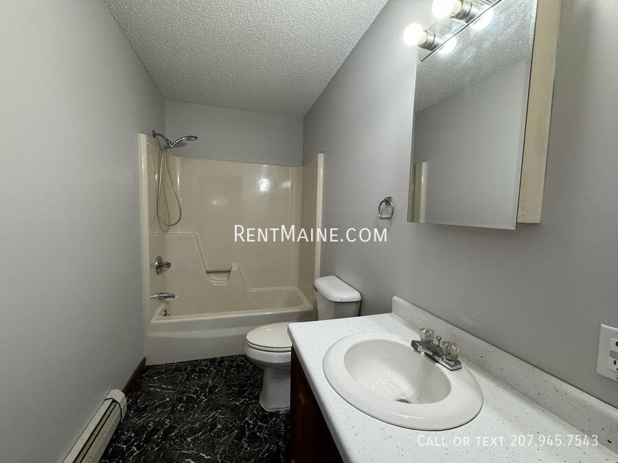 Building Photo - 14 Rancourt Ave