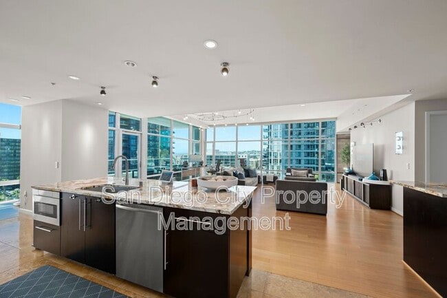 Building Photo - 1262 Kettner Blvd