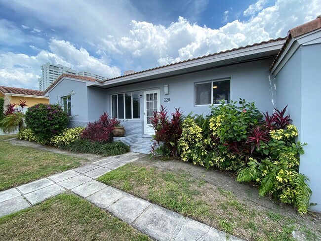 Building Photo - 228 Codrington Dr