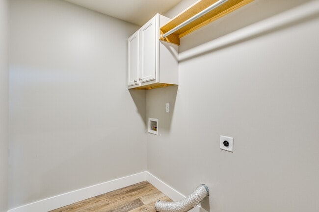 Building Photo - 8843 W Haylee St