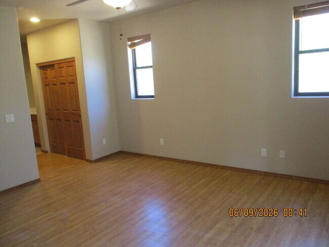 Building Photo - 1561 Mustang Run