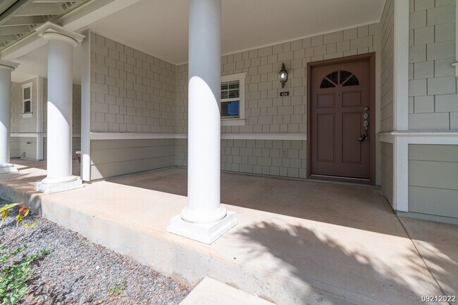 Building Photo - CENTRAL AC 3BR 2.5BA w/2-Car Garage & Backyard @ Spinnaker, Ewa Beach!