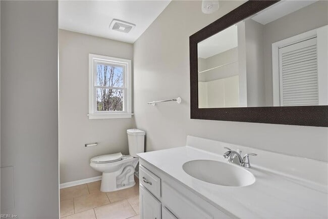 Building Photo - 1716 Chilhowie Cir