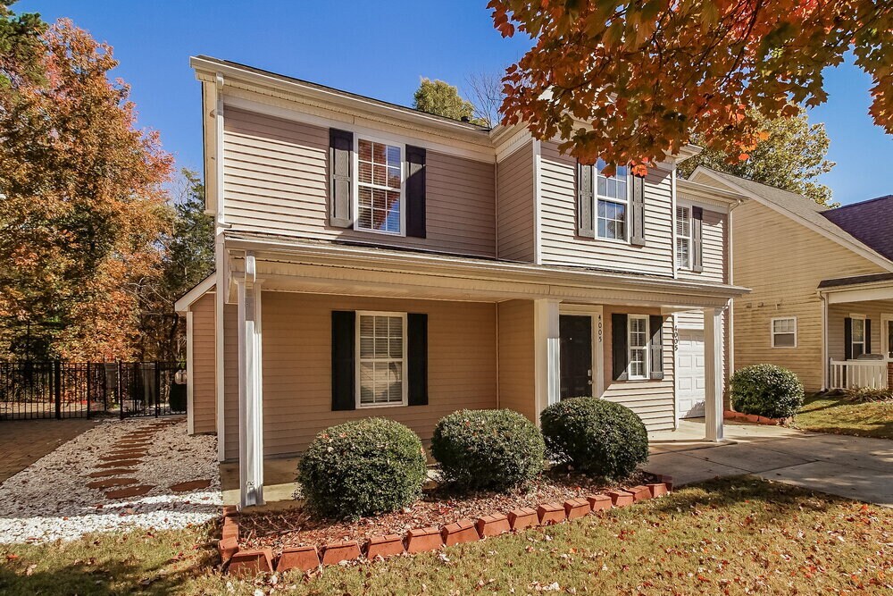 Building Photo - 4005 Planters Watch Dr