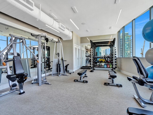Building Photo - 100 E Las Olas Blvd