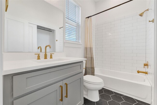 Building Photo - 3210 Frying Pan Pl