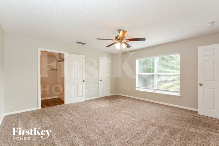 Building Photo - 938 Leeward Dr
