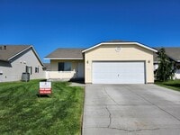 Building Photo - 7815 Deschutes Dr
