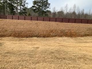 Building Photo - 1335 Hampton Oaks Dr