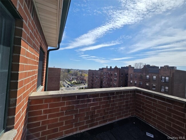 Building Photo - 83-71 116th St