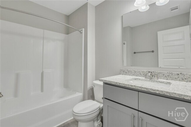 Building Photo - 105 Sherwood Ct