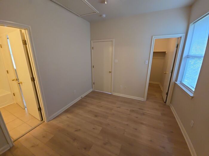 Building Photo - 1125 Map St