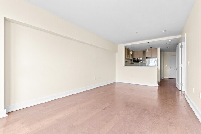 Building Photo - 3312 Hudson Ave