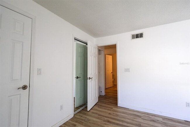 Building Photo - 2913 Lichen Ln