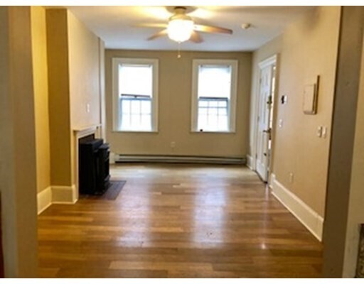 Building Photo - 100 Revere St