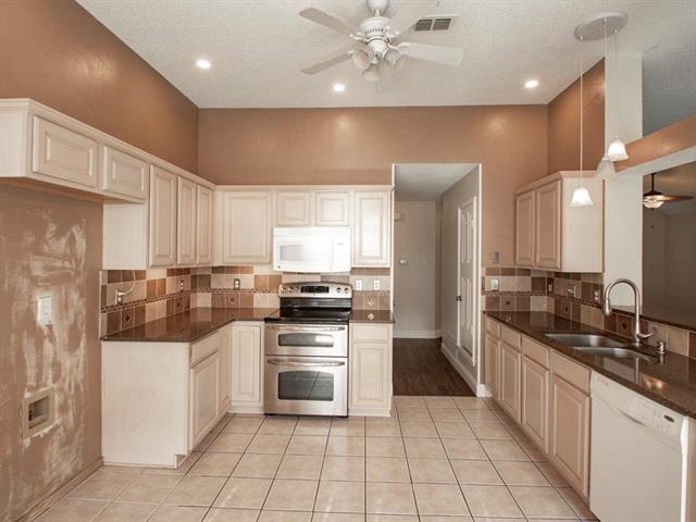 Building Photo - 3410 Ruidoso Ln